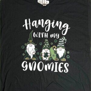 "Hanging With My Gnomies" NOS Holiday Adult XL Black T-Shirt